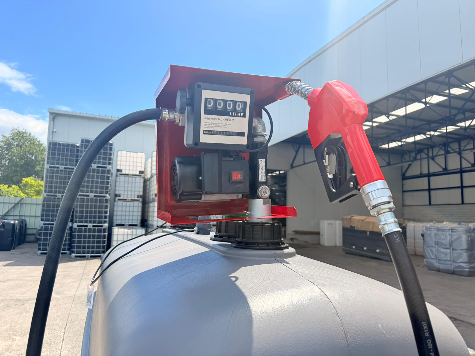 mazouttank-1500-liter-dubbelwandig-met-pomp-uv-proof-dieseltank-1500-liter-voobeeld-pomp