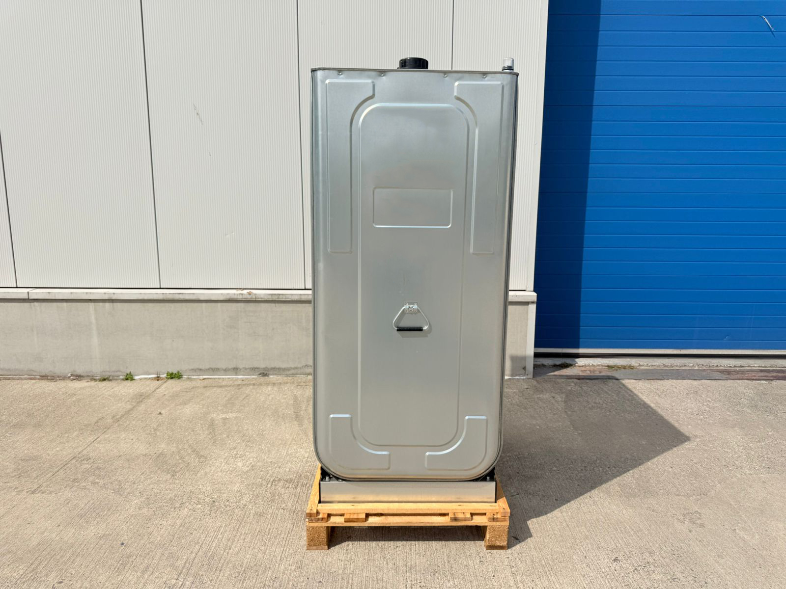 mazouttank-verzinkt-1000l-dubbelwandig-metaal-en-kunststof-2-mazouttank-verzinkt-1000-liter-4