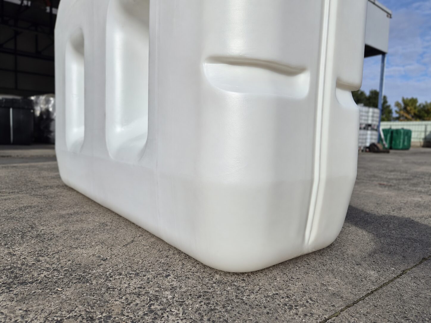 cuve a mazout 2000 litres simple paroi (3)