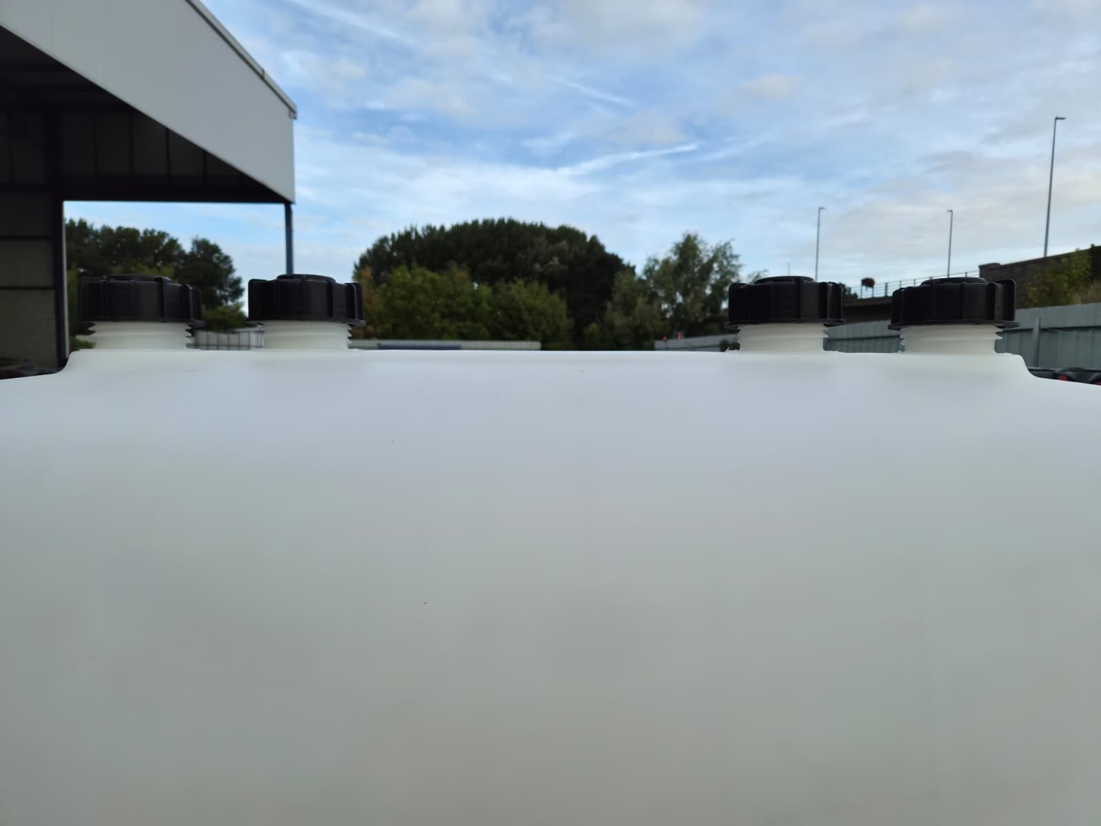 cuve-mazout-1500l-blanc-1
