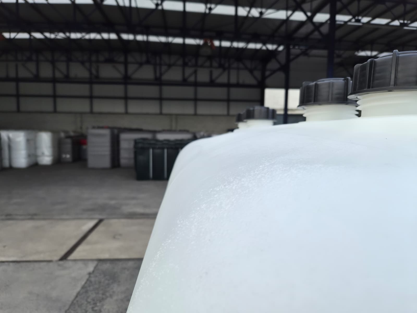 cuve-mazout-1500l-blanc-2