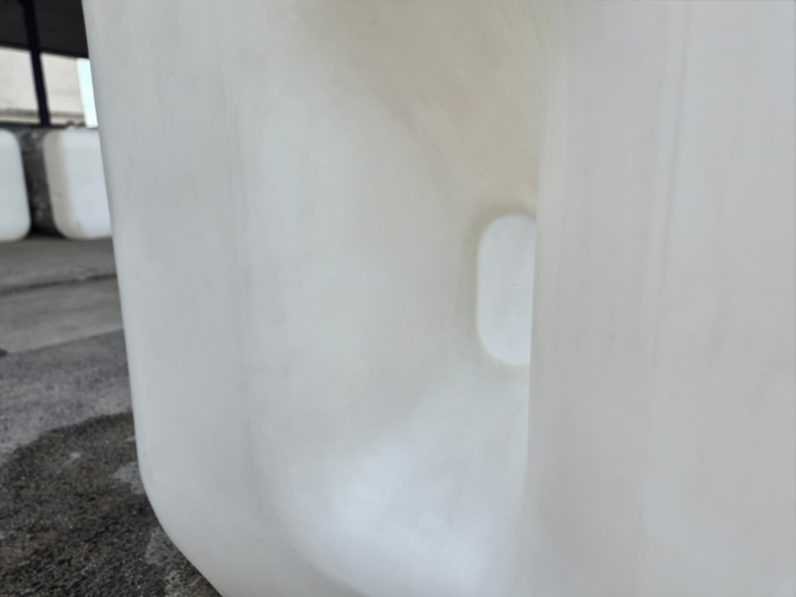 cuve-mazout-1500l-blanc-4