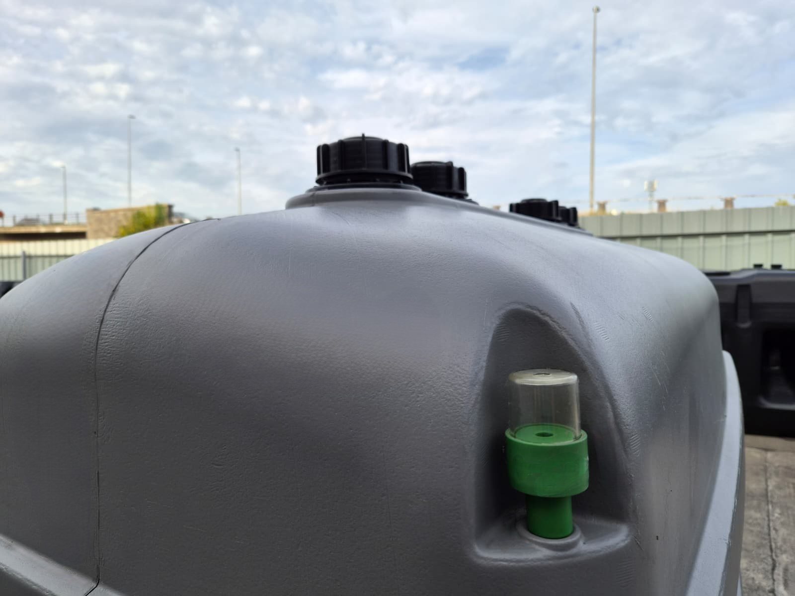 cuve-mazout-1500l-gris-uv-5