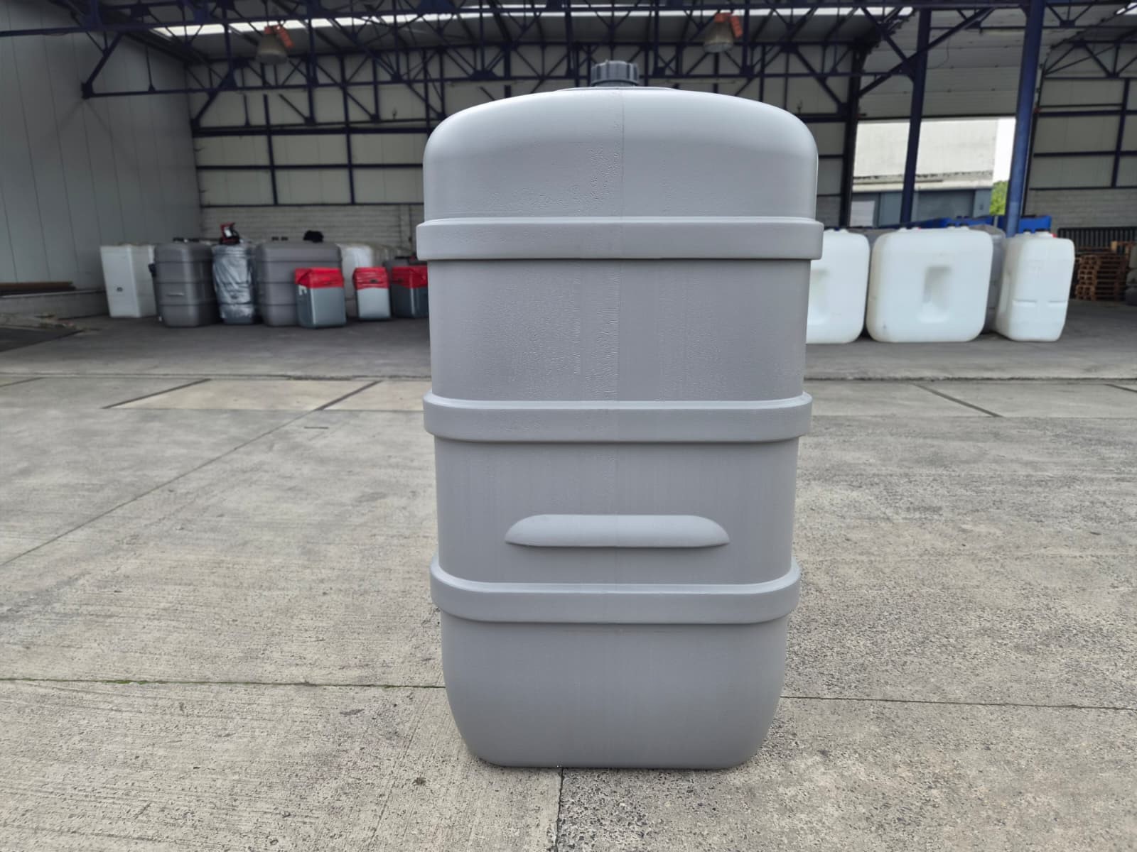 cuve-mazout-2000l-gris-uv-0